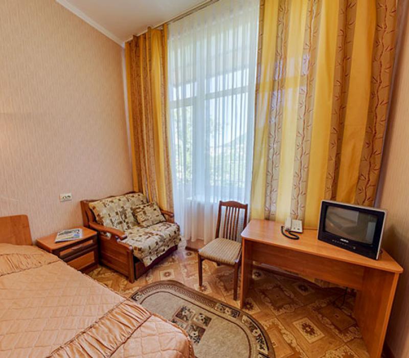 1 местный 1 комнатный Стандарт с балконом в санатории Горячий ключ. Пятигорск
