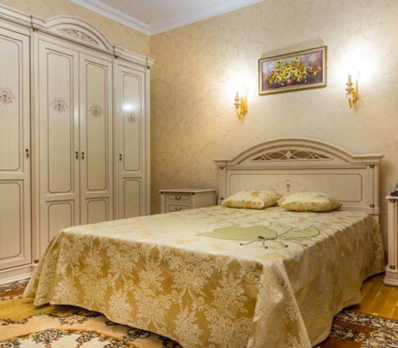 Спальня 2 местного 3 комнатного Люкса, Корпус 2 в санатории Москва в Ессентуках