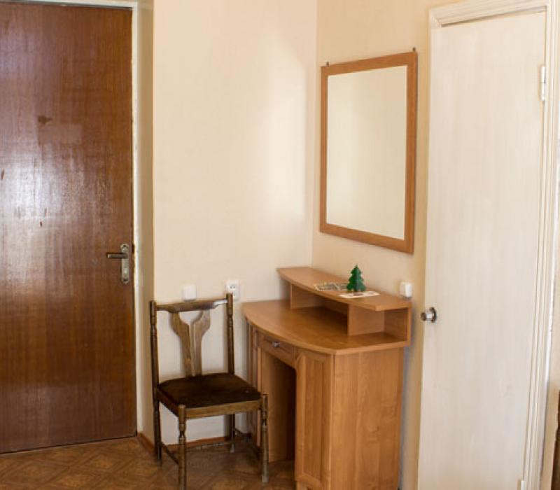 Прихожая в 2 местном 2 комнатном Семейный Стандарт санатория Пятигорье в Пятигорске
