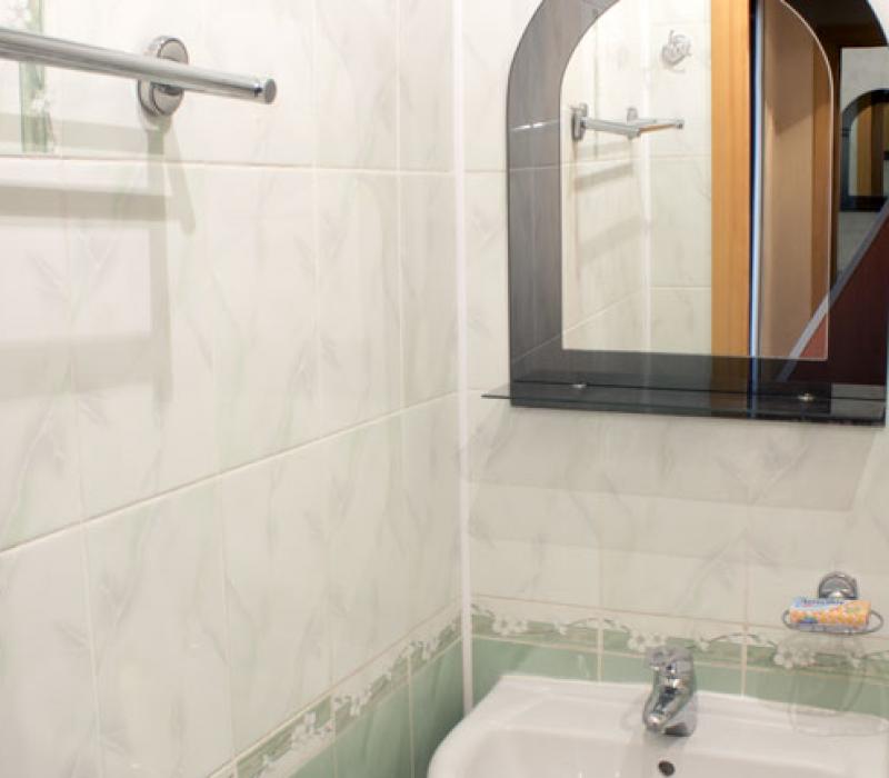 Ванная комната в 1 местном 1 комнатном 2 категории, Корпус 1 санатория З0 лeт Пoбеды в Железноводске