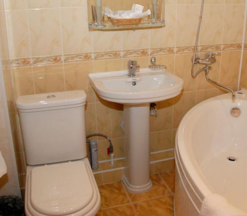 Ванная комната 2 местного 2 комнатного Люкса, Корпус 3 в санатории Кирова. Кисловодск