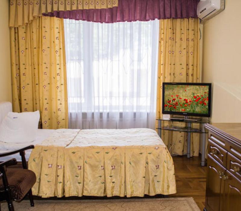 1 местный 1 комнатный Полулюкс, Люкс-корпус санатория Кругозор в Кисловодске