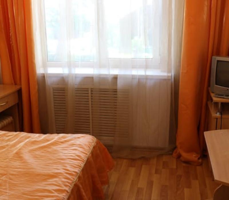 2 местный 1 комнатный Семейный эконом без балкона в санатории Колос. Кисловодск