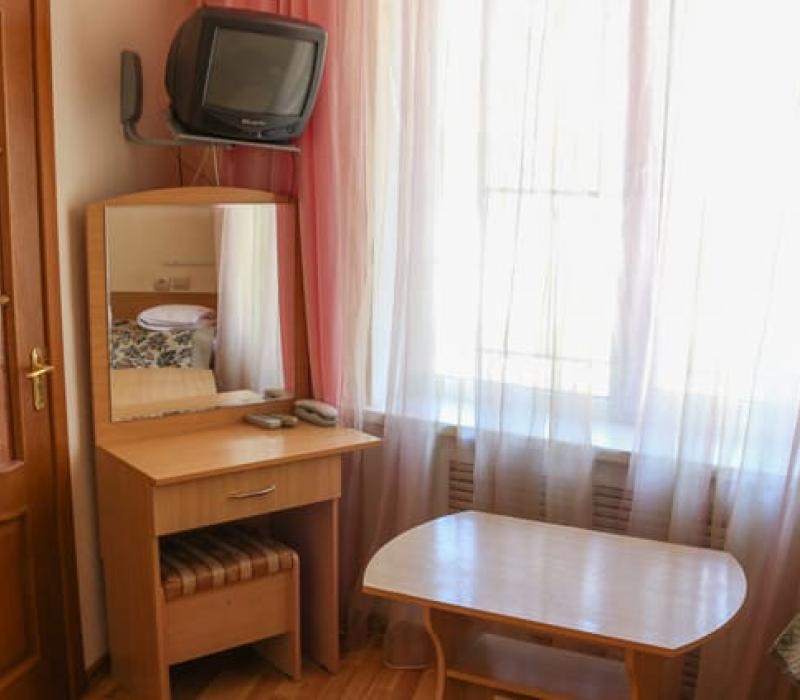 2 местный 2 комнатный Семейный без балкона в санатории Колос. Кисловодск