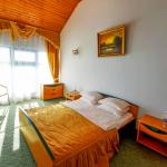 Спальня в номере 2 местный 2 комнатный Полулюкс, Пляжный комплекс СПА-отеля Русский Дом Дивный 43°39°. Город Сочи
