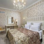 Интерьер спальной комнаты в 2 местном 2 комнатном Люксе санатория Казахстан в Ессентуках
