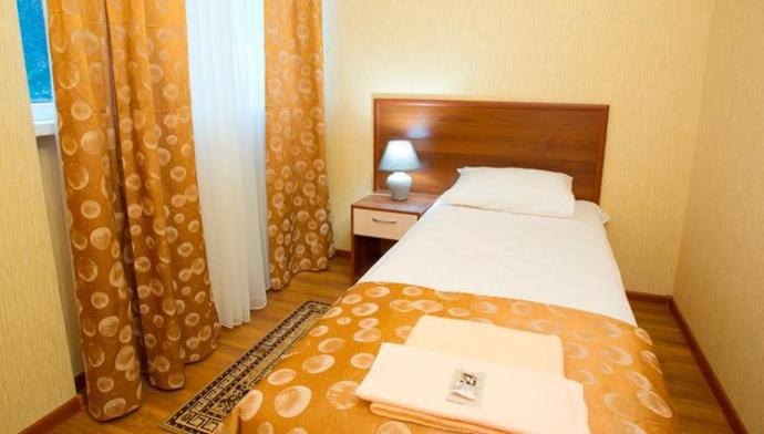 Спальные места в 3 местном, 2 комнатном, Семейном в отеле Green Hosta в Сочи