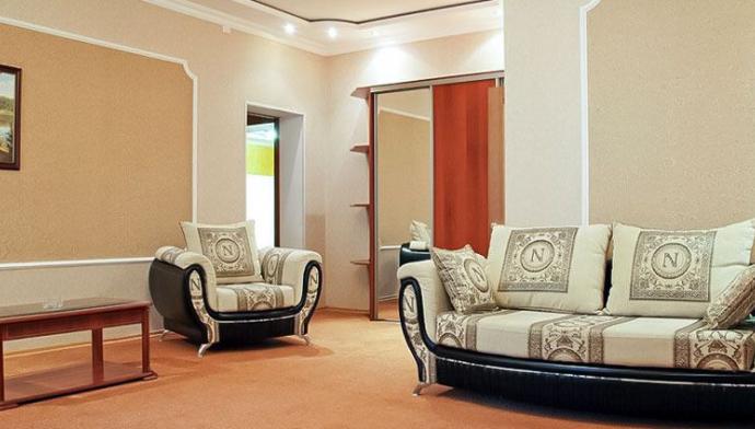 4 местный, 2 комнатный, Люкс (малый) гостиничного комплекса Гранд Отель в Домбае