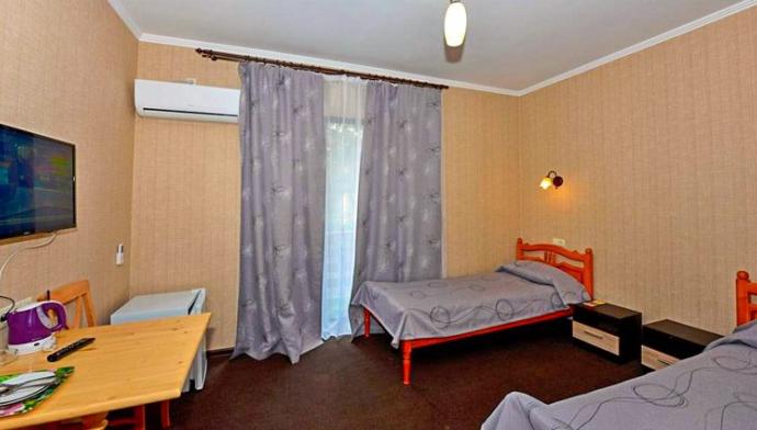 Спальня 2 местного, 1 комнатного, Улучшеного  номера гостиницы Парк Хаджох в Лаго-Наки