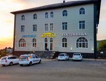 Гостиница Арарат в городе Лермонтов, в 10 км от Пятигорска